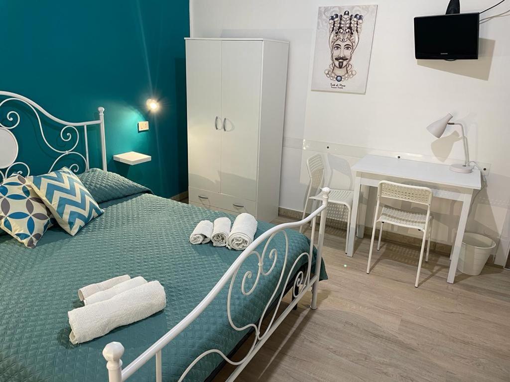 Casa Vittoria Otel Palermo Dış mekan fotoğraf
