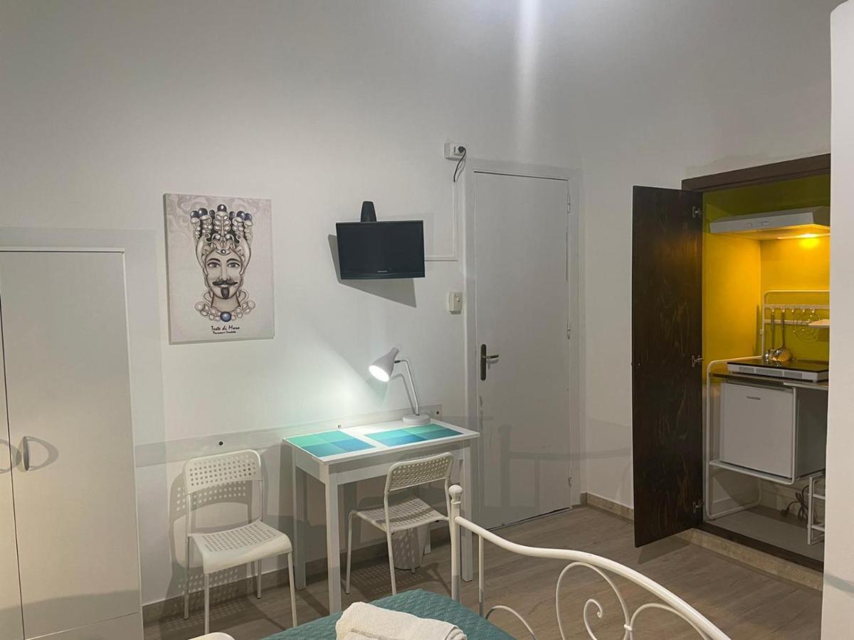 Casa Vittoria Otel Palermo Dış mekan fotoğraf