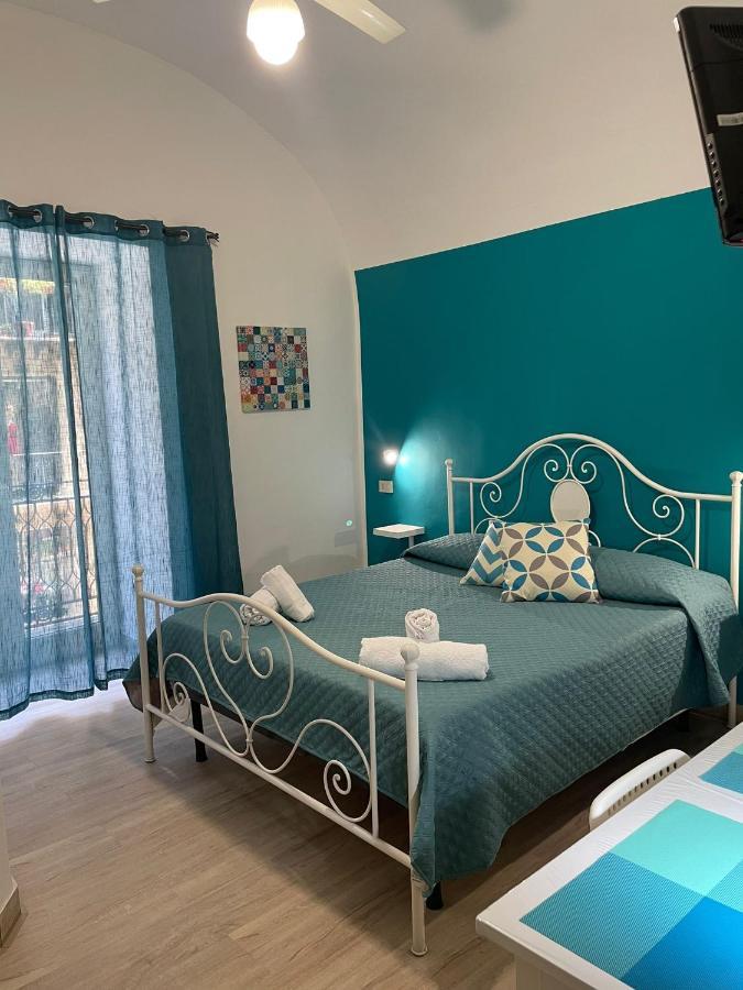 Casa Vittoria Otel Palermo Dış mekan fotoğraf